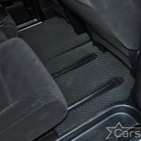 Коврики текстильные на Nissan Serena III C25 пр.руль (2005-2010)