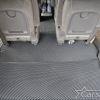 Двухслойные коврики EVA на Toyota Sienna II (2003-2010)